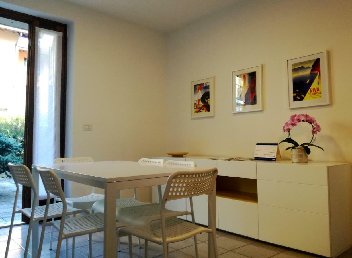 Appartamento Giardino Sugli Ulivi Riva del Garda Buitenkant foto