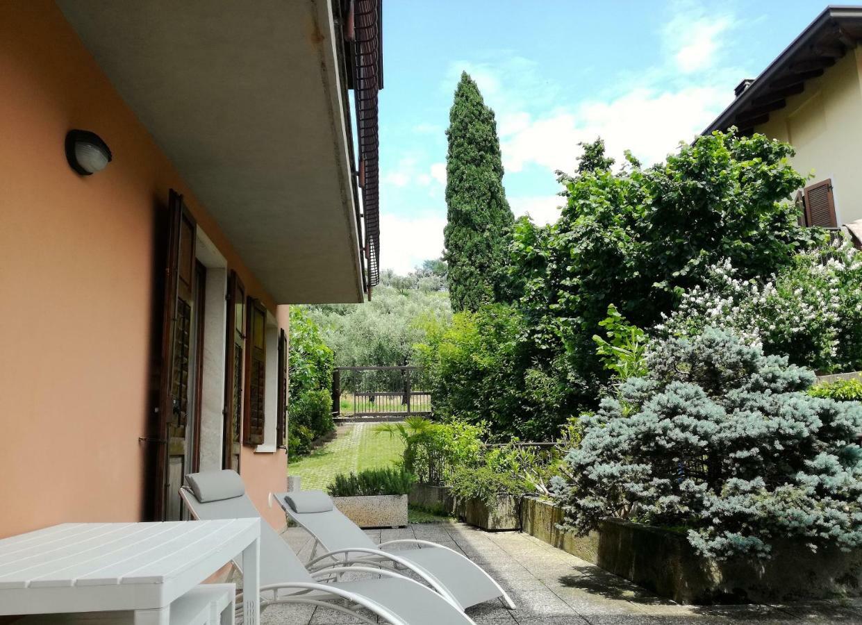 Appartamento Giardino Sugli Ulivi Riva del Garda Buitenkant foto