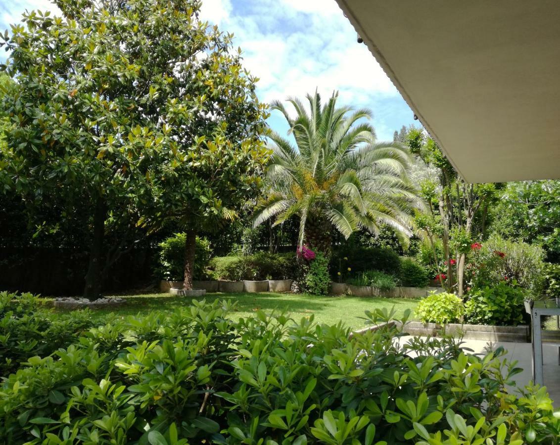 Appartamento Giardino Sugli Ulivi Riva del Garda Buitenkant foto